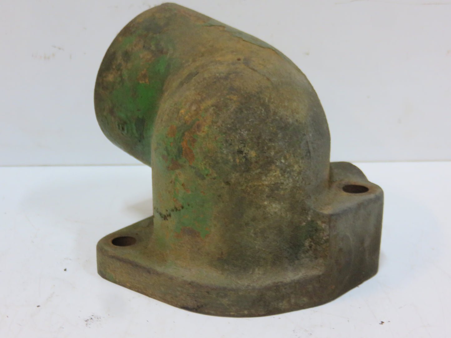 F2698R John Deere Thermostat Housing For Diesel 720, 730