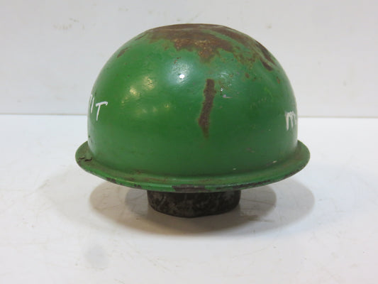 AM371T, AM467T John Deere Air Cleaner Cap For M, 40, 420, 430