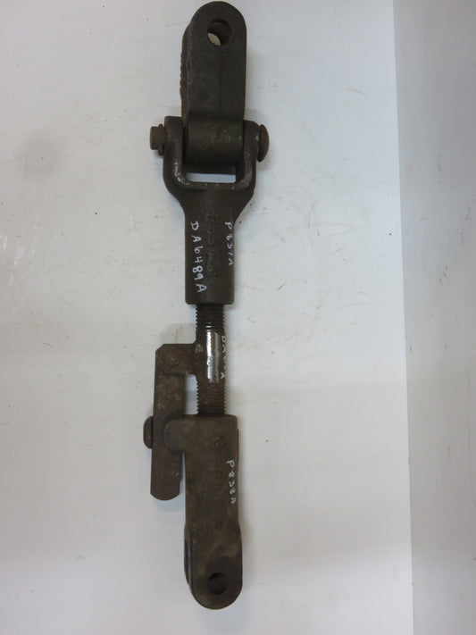 DA6489A, P837A John Deere Three Point Lift Link For 800A, 801 On 50, 60, 70