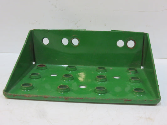 R27883 John Deere New Step For 2510, 3010, 4010, 2520, 3020, 4000, 4020, 4320