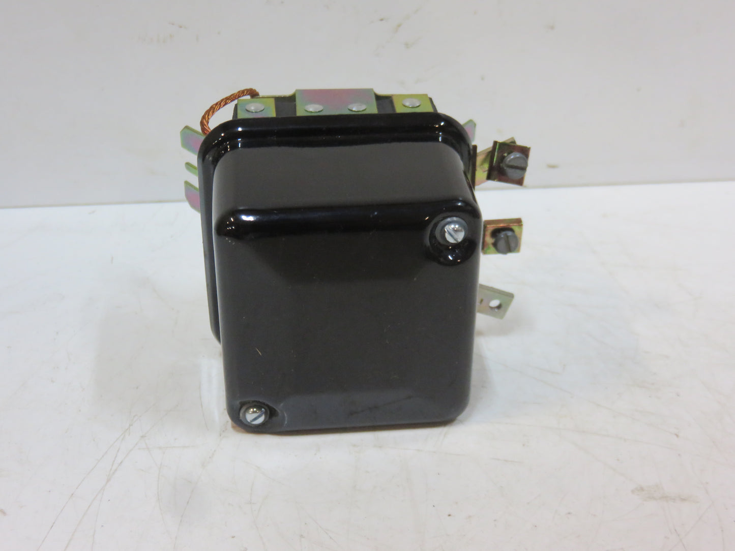 1118266, 1118306 John Deere USA Made Voltage Regulator For A, D, G, 50, 60, 70