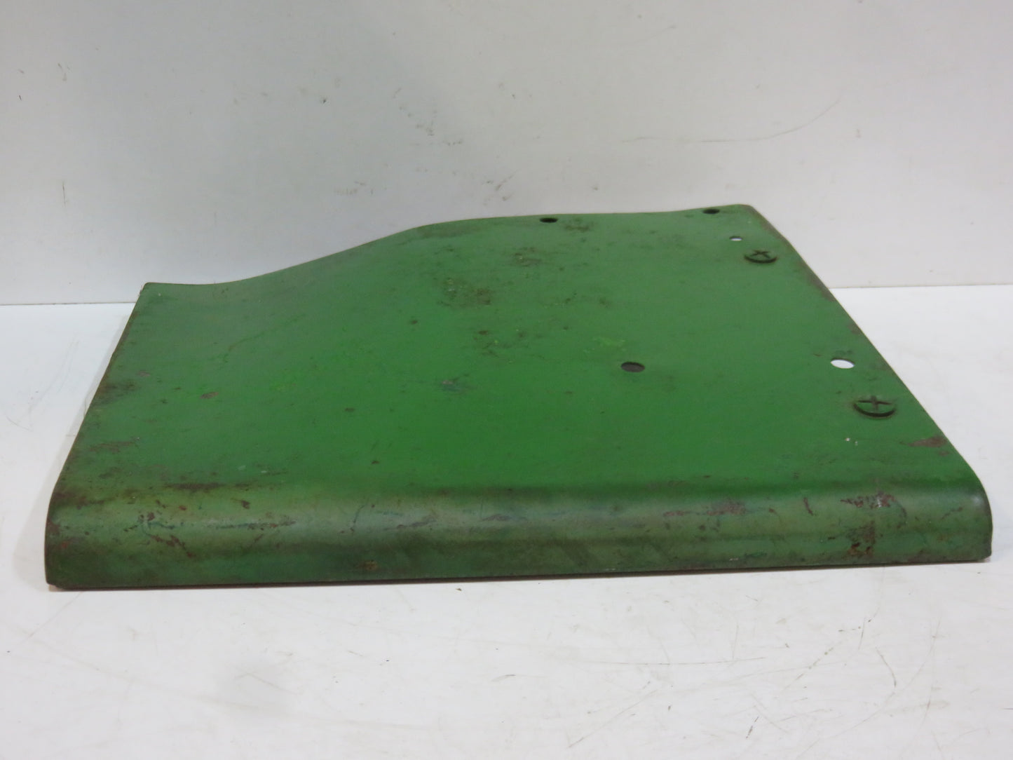AT15499 John Deere Left Hand Rear Side Panel For 1010