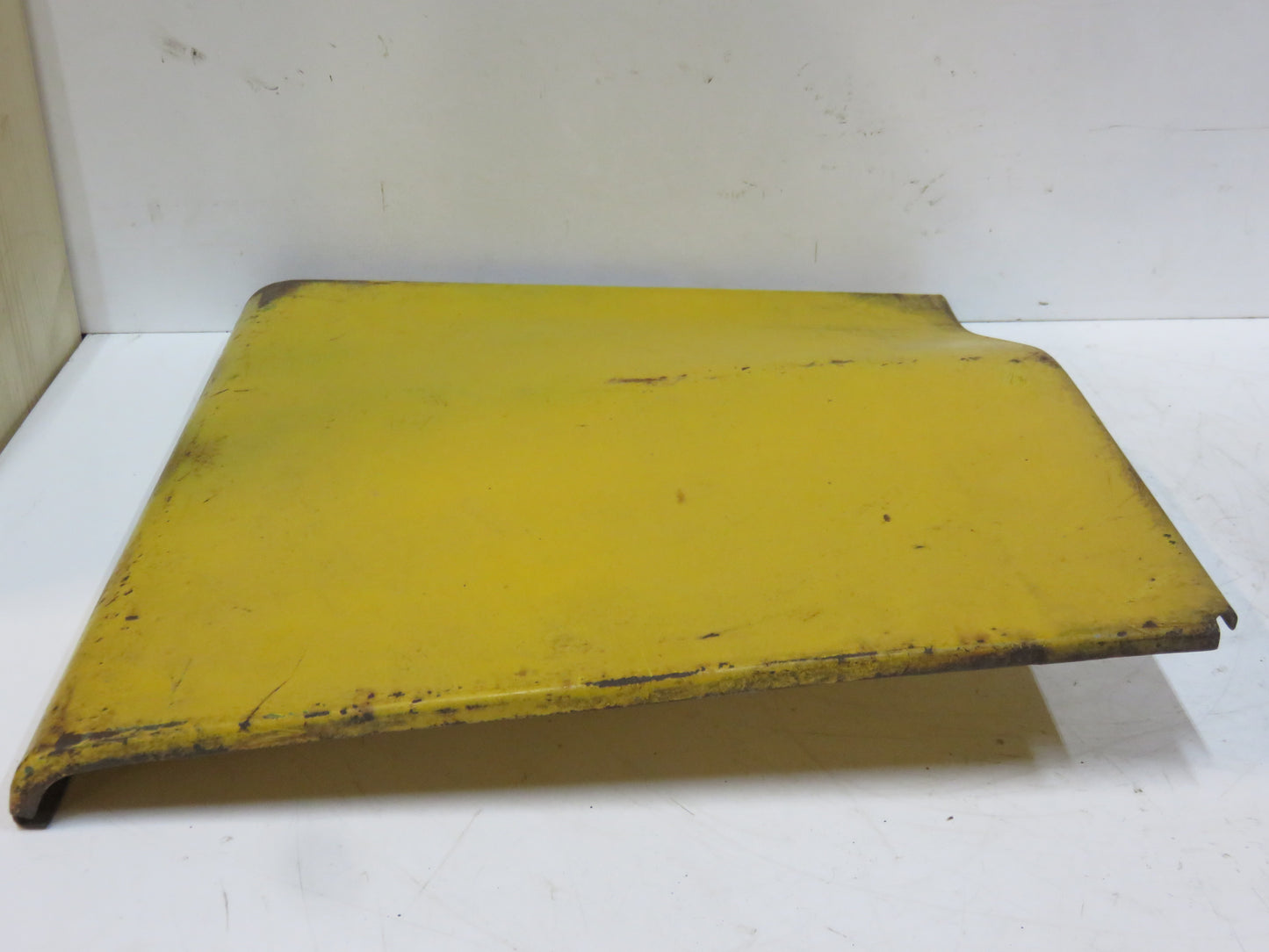 AT16331 John Deere Left Hand Rear Side Panel For 1010