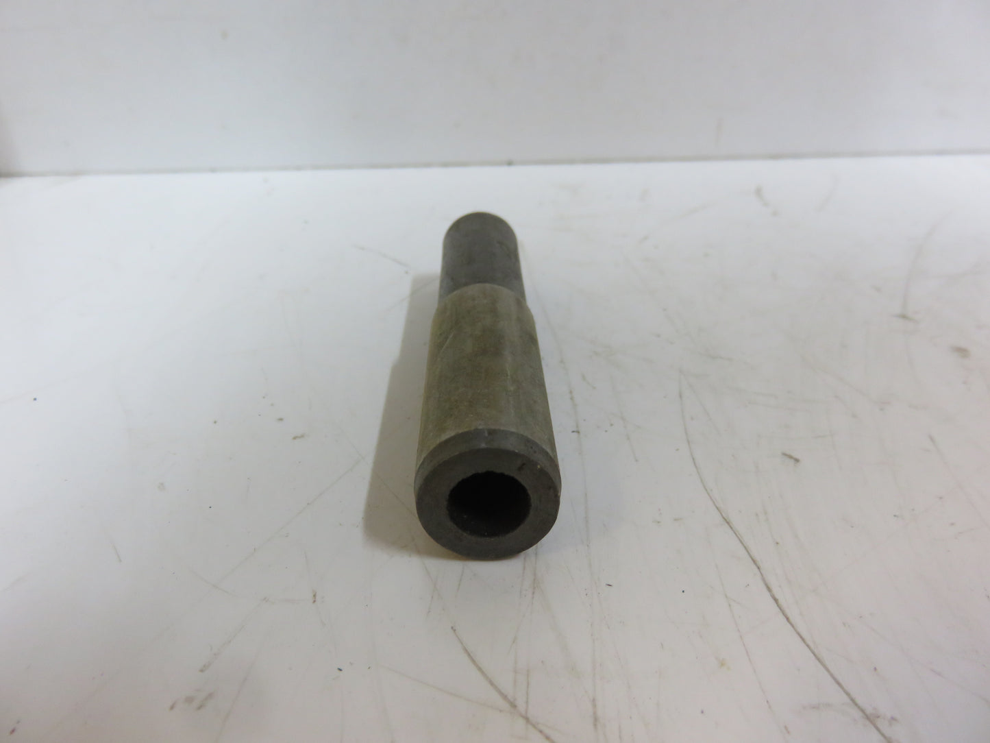 H589R, AH1174R John Deere NOS Valve Guide For H