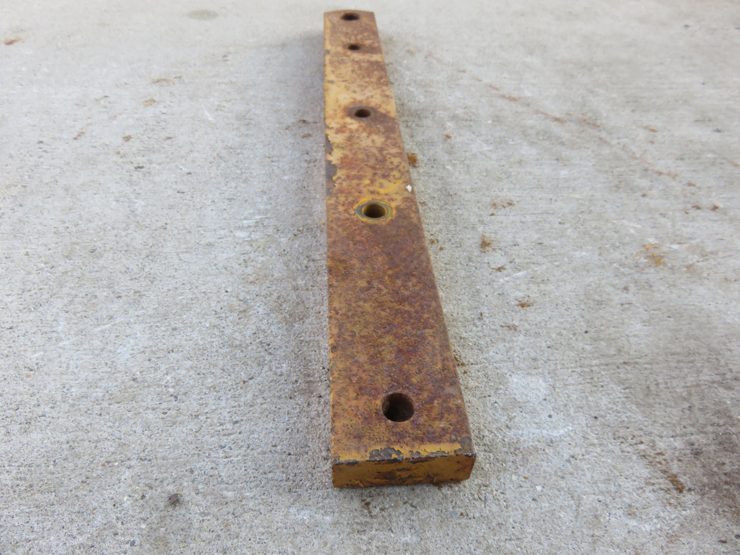 M1678T John Deere Drawbar Extension For 40, 420, 430, 1010