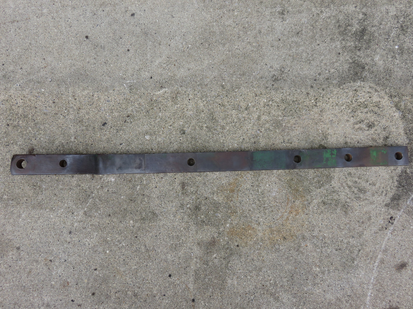 M2077T, T10822T John Deere Drawbar For 40, 420, 430 Tricycle