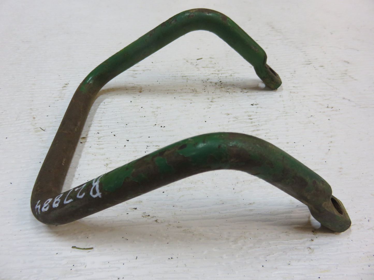 R27884 John Deere Grab Handle For 3010, 4010, 5010