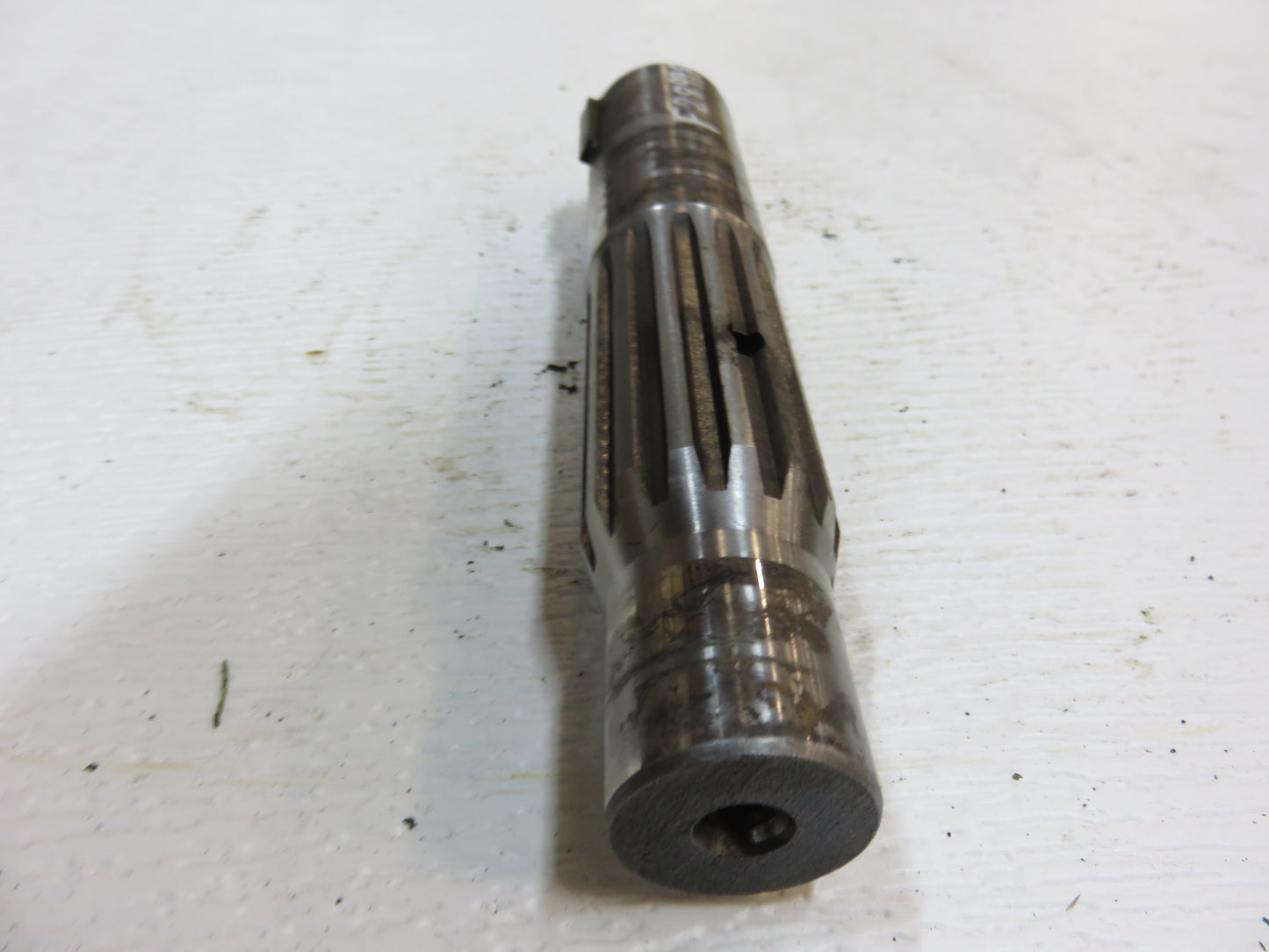 F2899R John Deere Load Control Shaft For 520, 530, 620, 630, 720, 730