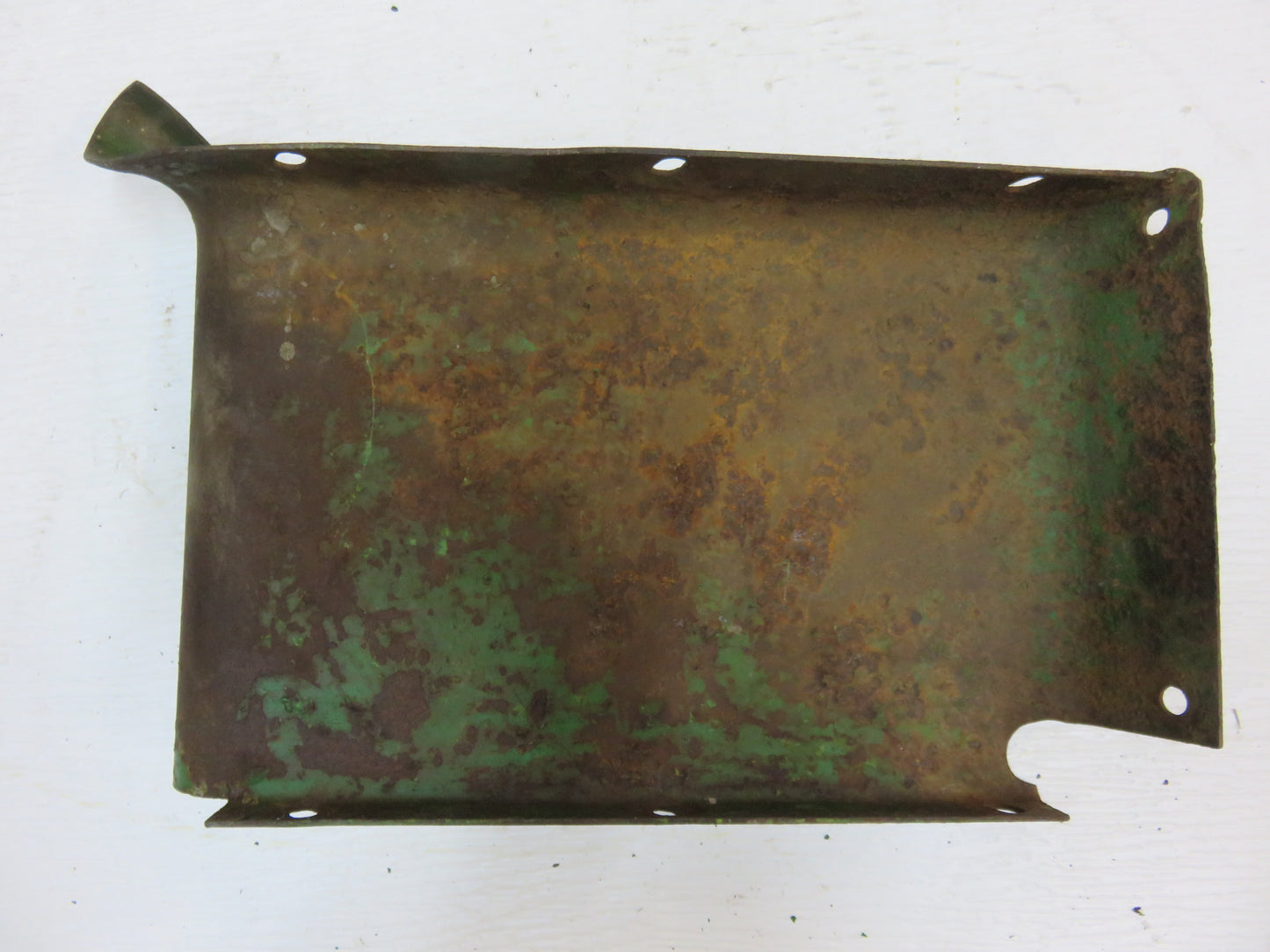 D2979R John Deere Right Hand Front Dust Shield For D