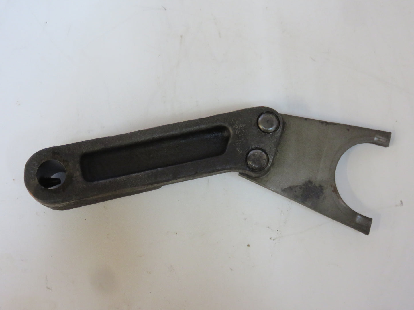 AR20040R, R20062R John Deere 1st And 3rd Speed Shifter Arm For 720, 730