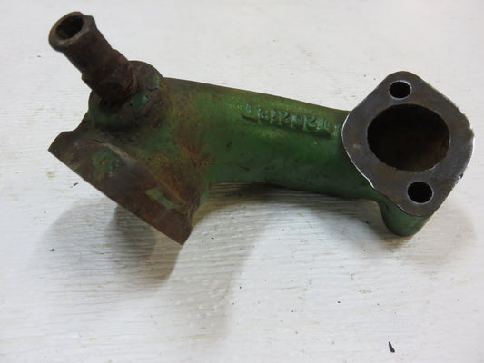 AT18074, T20218 John Deere Thermostat Housing For 1020, 1120, 1030, 1130, 1530, 1630