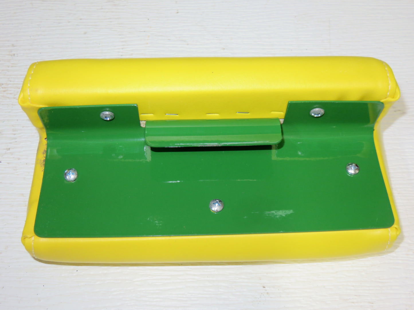 AF3272R John Deere Yellow Arm Rest Cushion For A, B, G, 50, 60, 70, 80, 520, 620, 720, 820, 530, 630, 730, 830