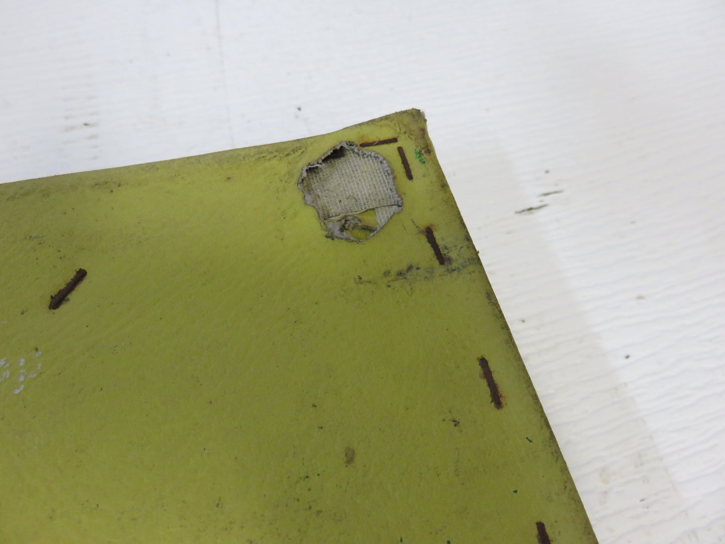 AM3462T John Deere Used Yellow Seat Back Rest Cushion For M, 40, 320, 420, 330, 430, 435, 440