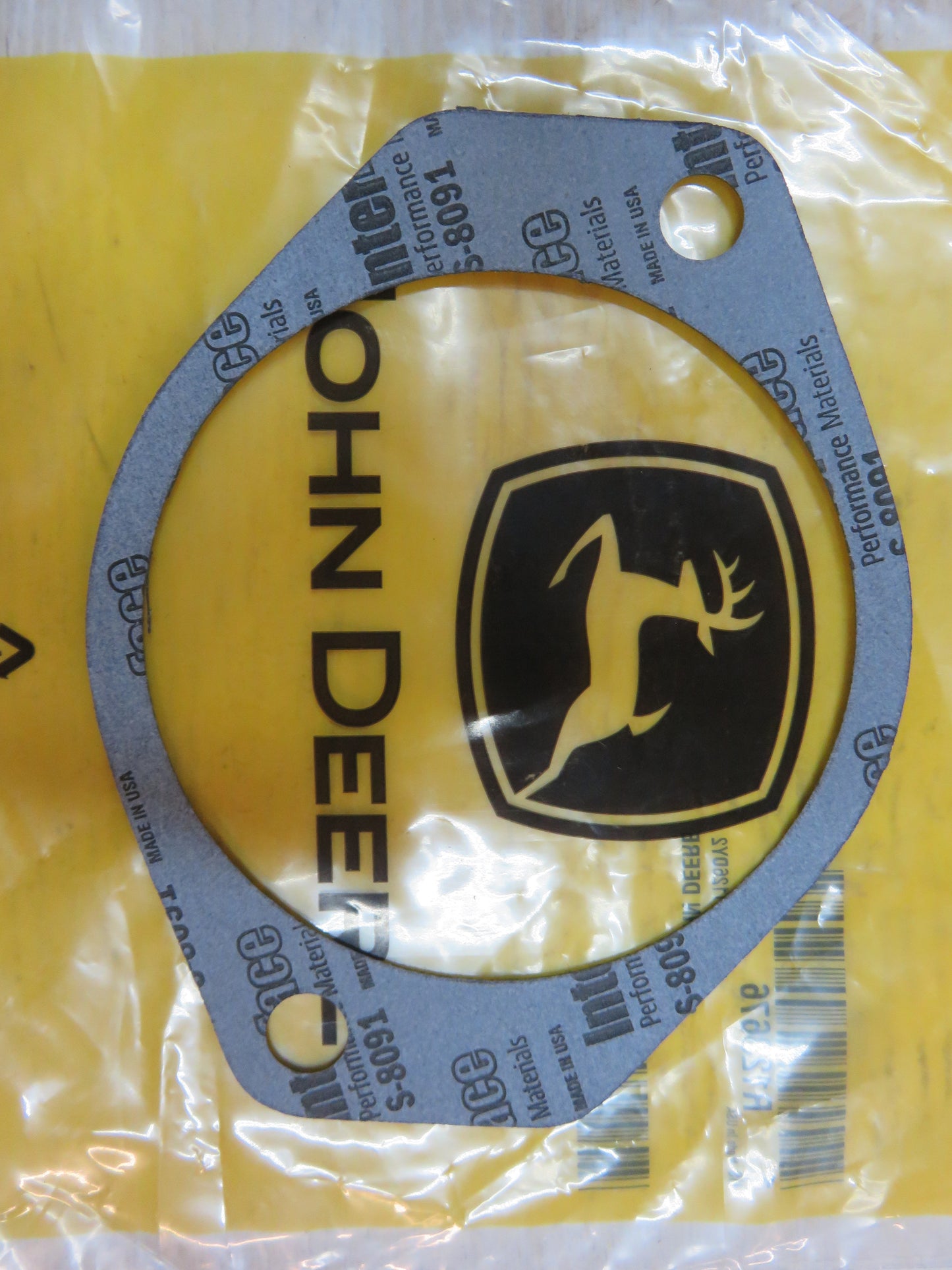 R123676 John Deere Auxiliary Drive Gasket For 5105, 6140, 6145, 6150, 6155, 6170