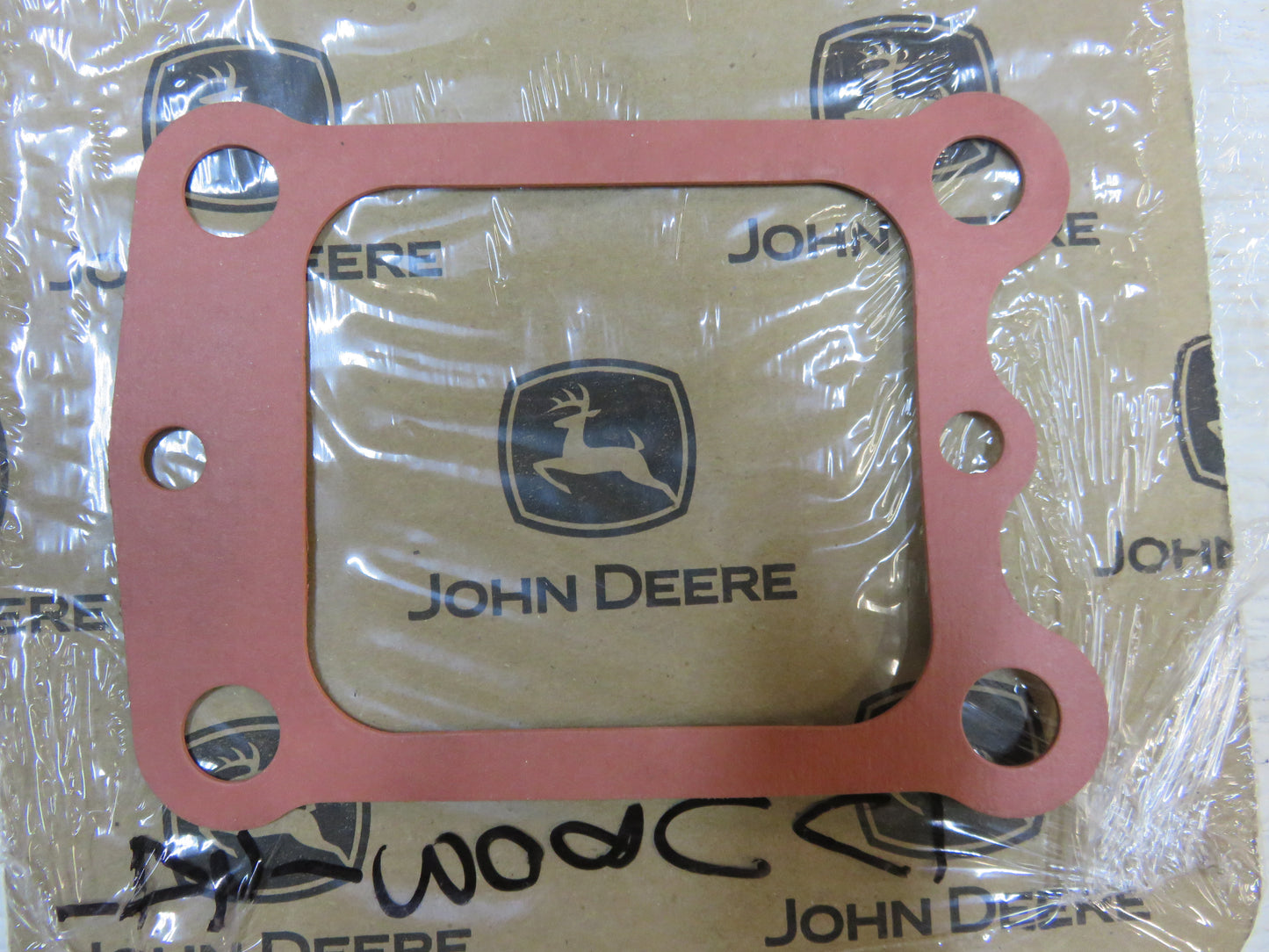 LVU803124 John Deere Hydrostatic Transmission Cover Gasket For 3033, 3038, 3039, 3045, 3046