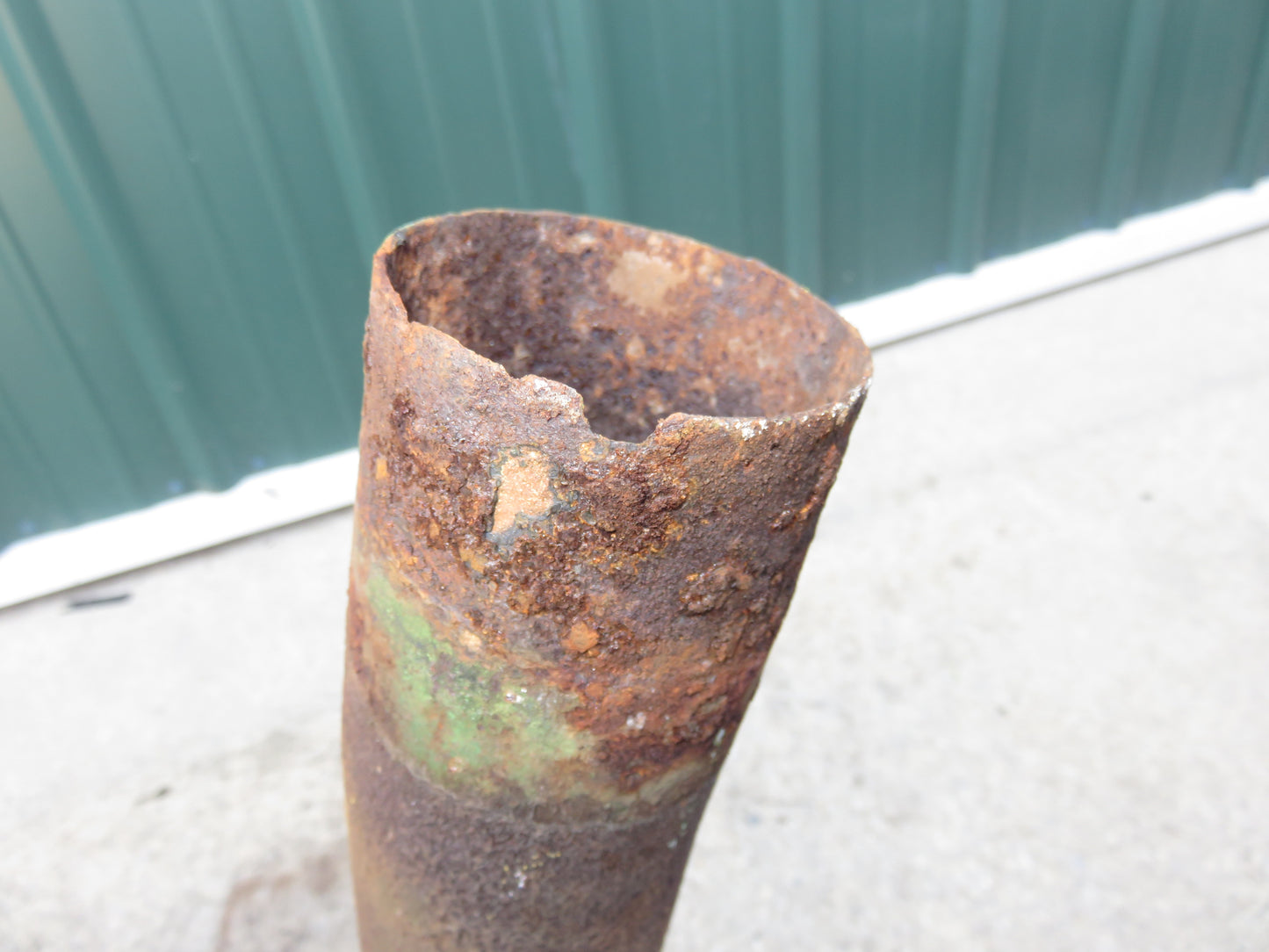 AB3601R, B2608R John Deere Upper Water Pipe For B