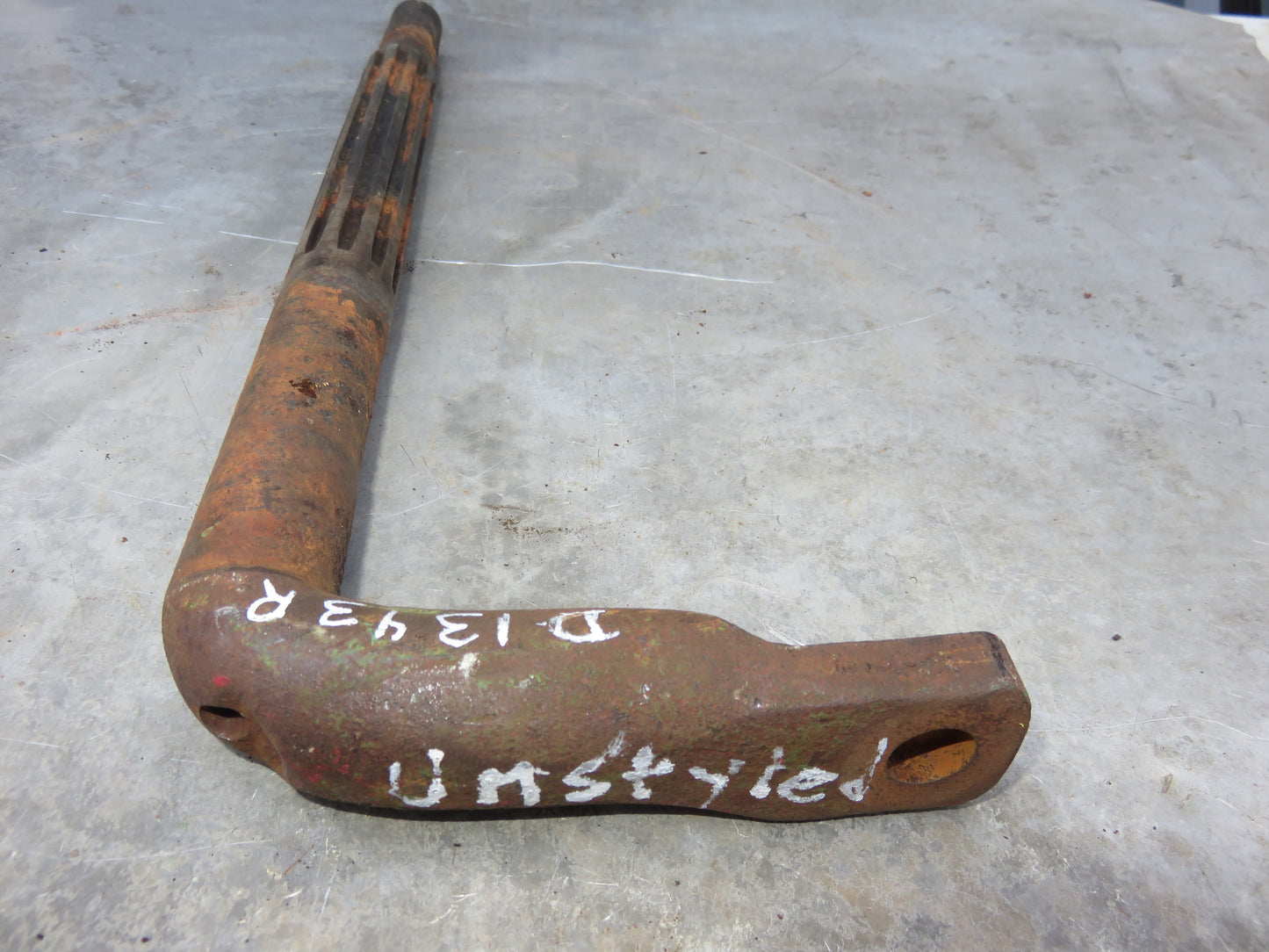 D1343R John Deere Clutch Fork Shaft For D