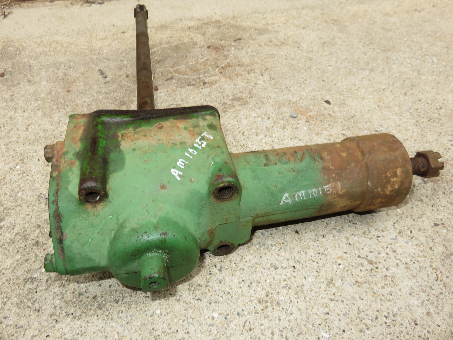 AM1015T John Deere Belt Pulley Attachment For MT