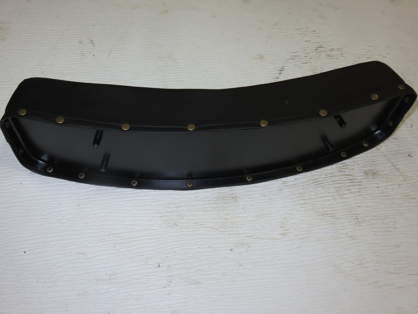 AA5357R John Deere Black Seat Back Rest Cushion For 50, 60, 70, 520, 620, 720, 820