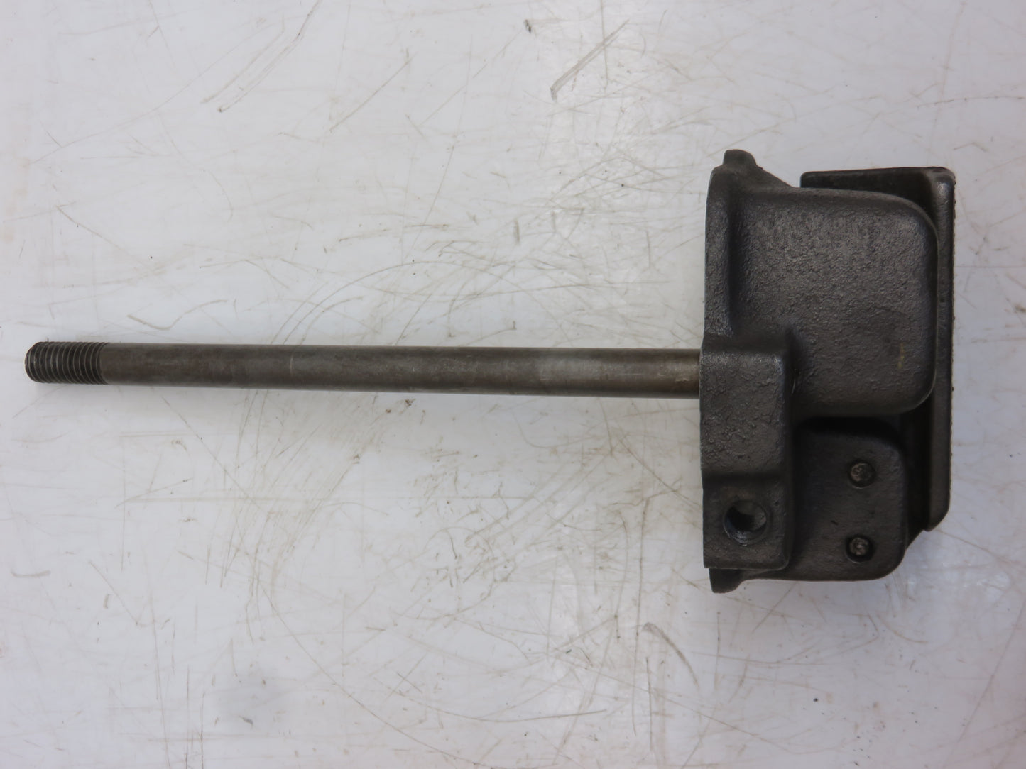 AA3987R, A3358R John Deere Oil Filter Head Cover For A, AR, AO, 60, 70, 620, 720, 630, 730