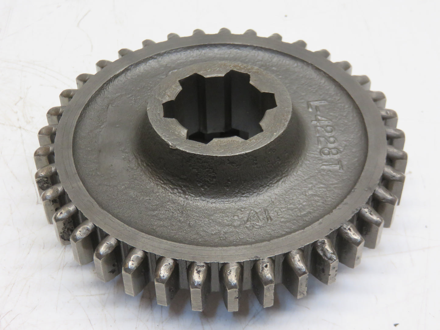 AL4228T, L4228T John Deere Second Speed Driven Gear For LA, LI