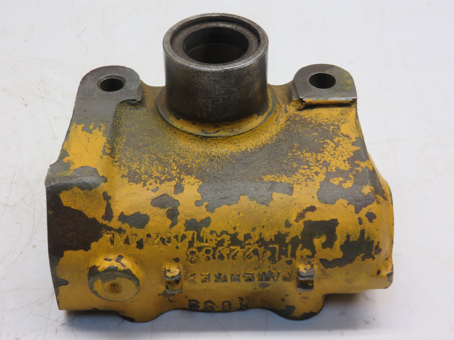 AT17079 John Deere Steering Worm Gear Housing For 1010