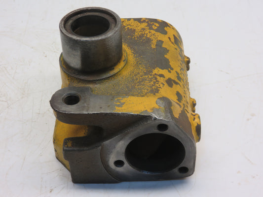 AT17079 John Deere Steering Worm Gear Housing For 1010