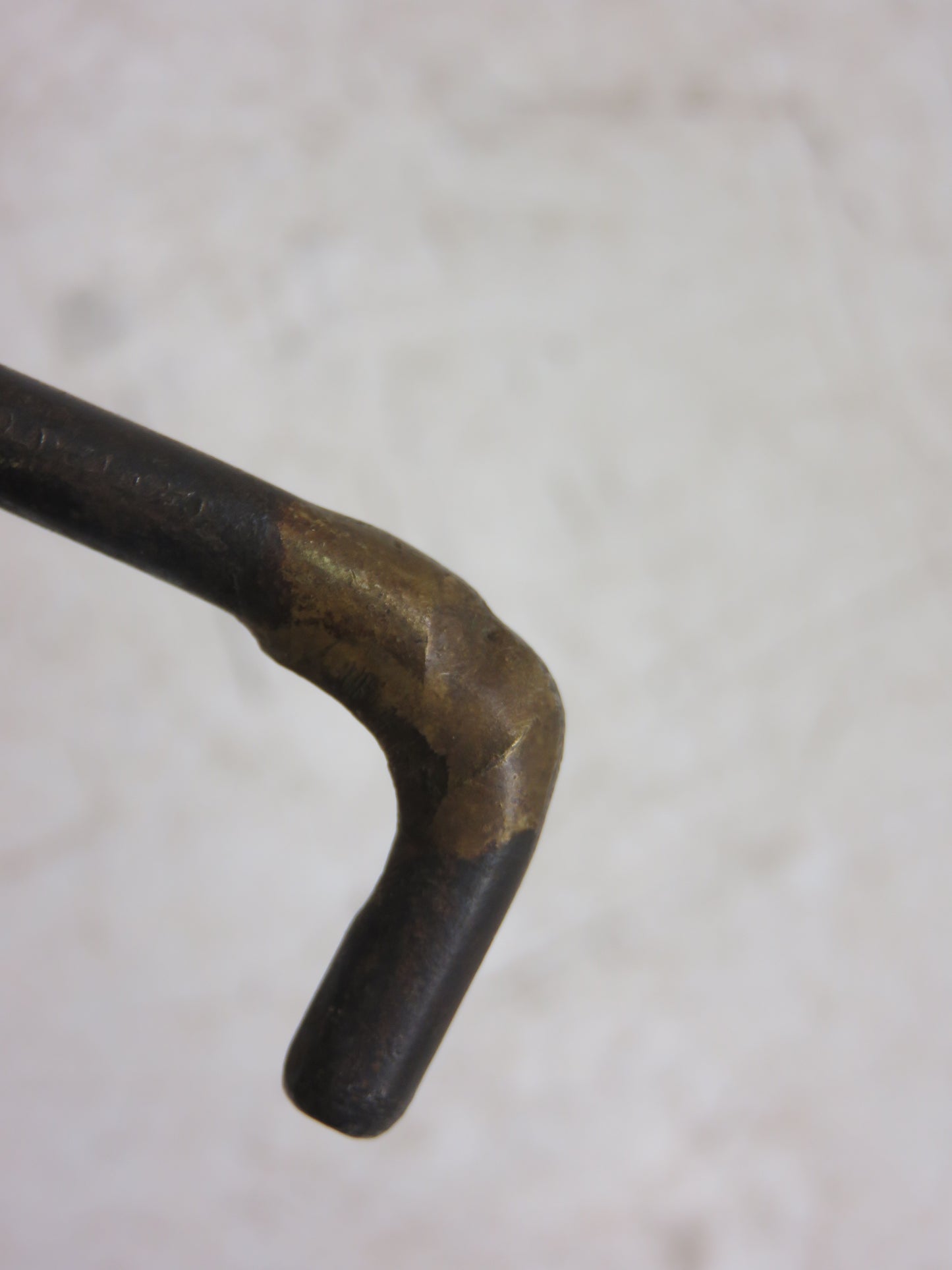 AR474R, R485R John Deere Fuel Sediment Bowl Bail For R, 80, 820, 830