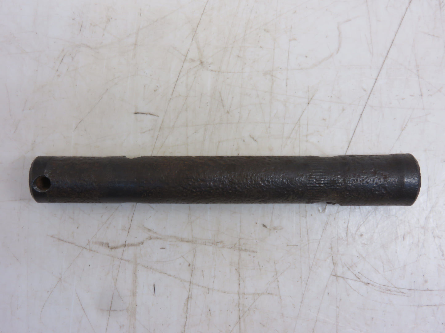 C1980R John Deere Seat Support Channel Pin For A, AR, AO, B, BO, BR, D, G, GP