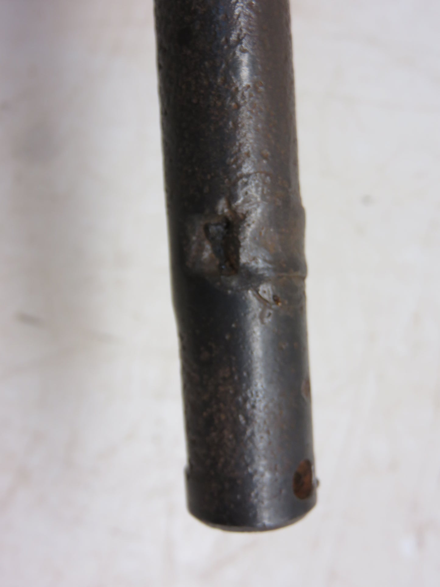 C1980R John Deere Seat Support Channel Pin For A, AR, AO, B, BO, BR, D, G, GP