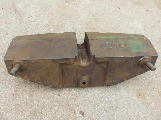 R1871R John Deere Front Weight For 80, 820, 830