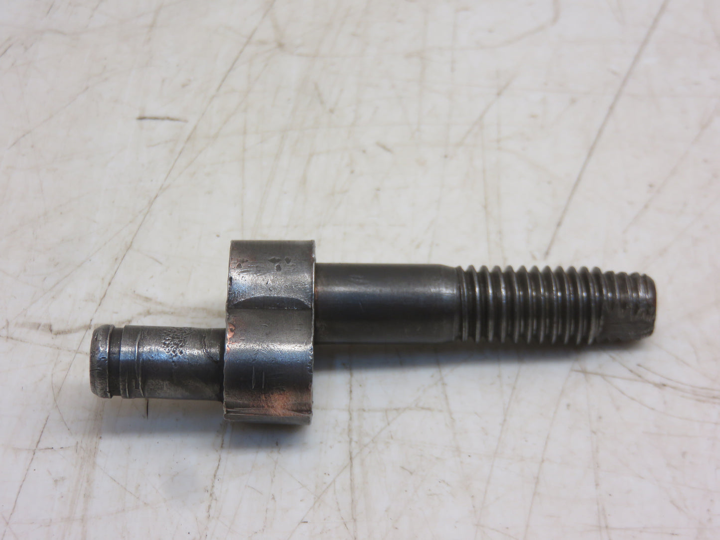 AM320T John Deere Clutch Throw Out Bearing Yoke Cam For M, MI, MT