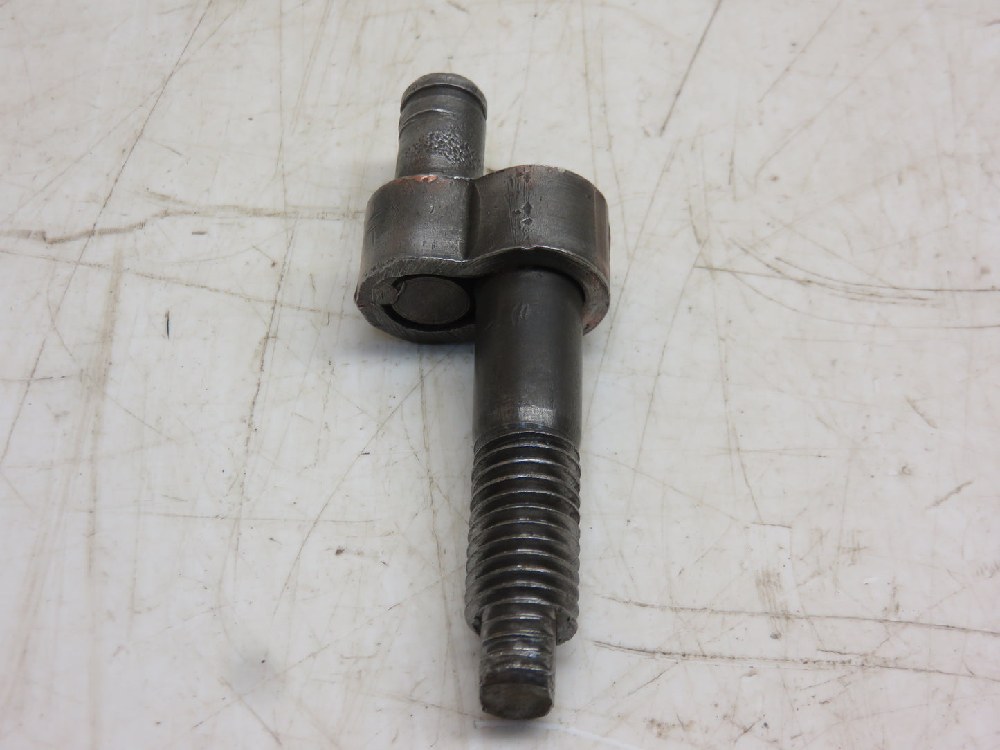 AM320T John Deere Clutch Throw Out Bearing Yoke Cam For M, MI, MT