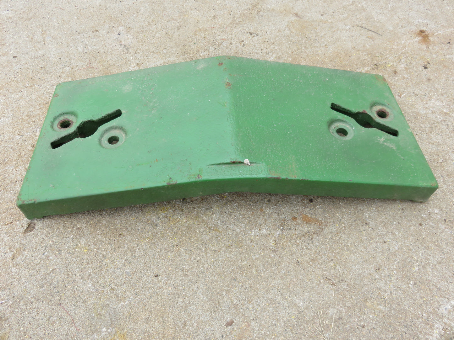 R27643 John Deere Front Weight For 820, 920, 1020, 1120, 1520, 2010, 2020, 2030, 2120