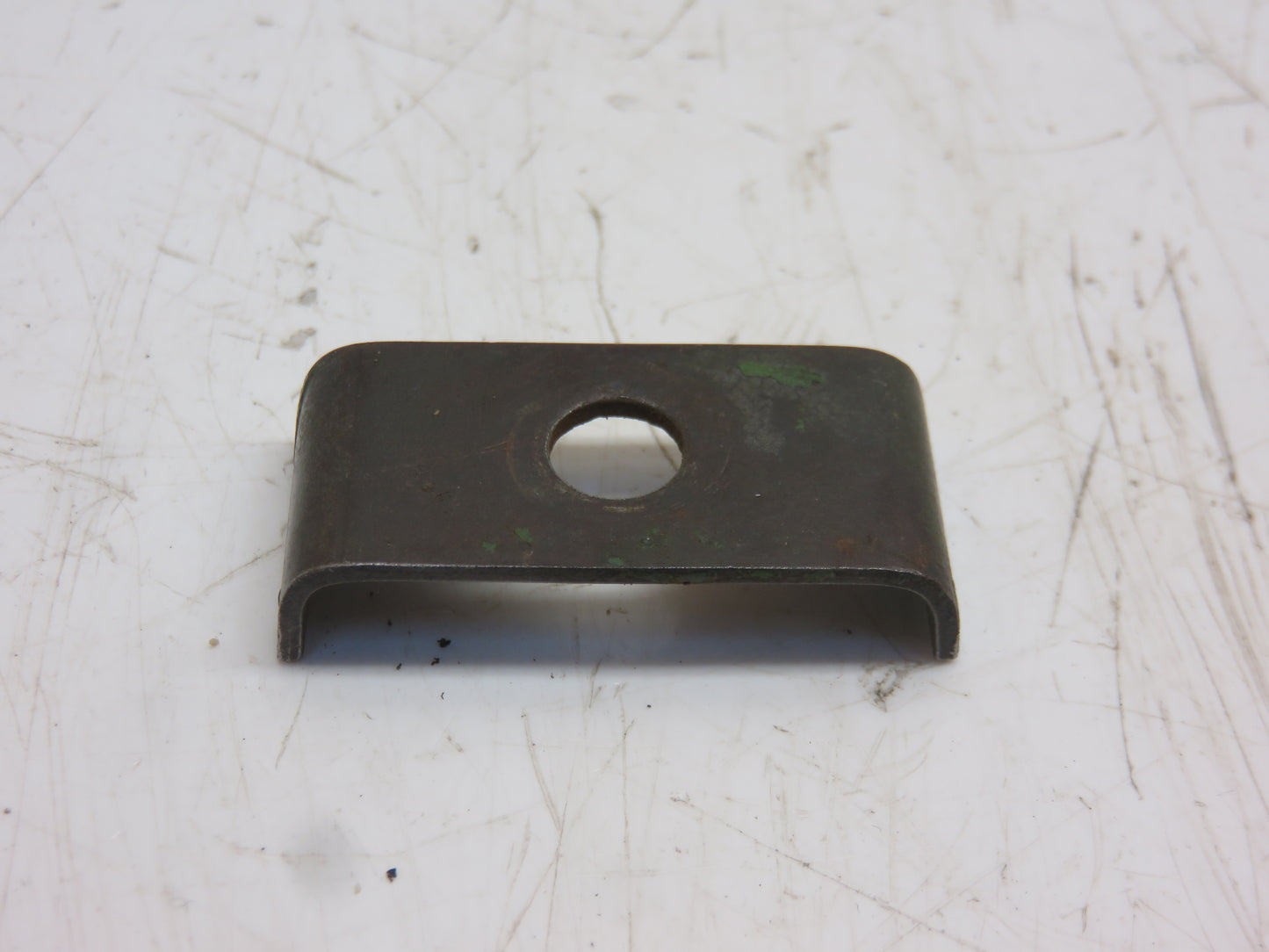 A471R John Deere Spark Plug Cable Clamp For A, AR, AO, B, BO, BR, G, 2510, 3010