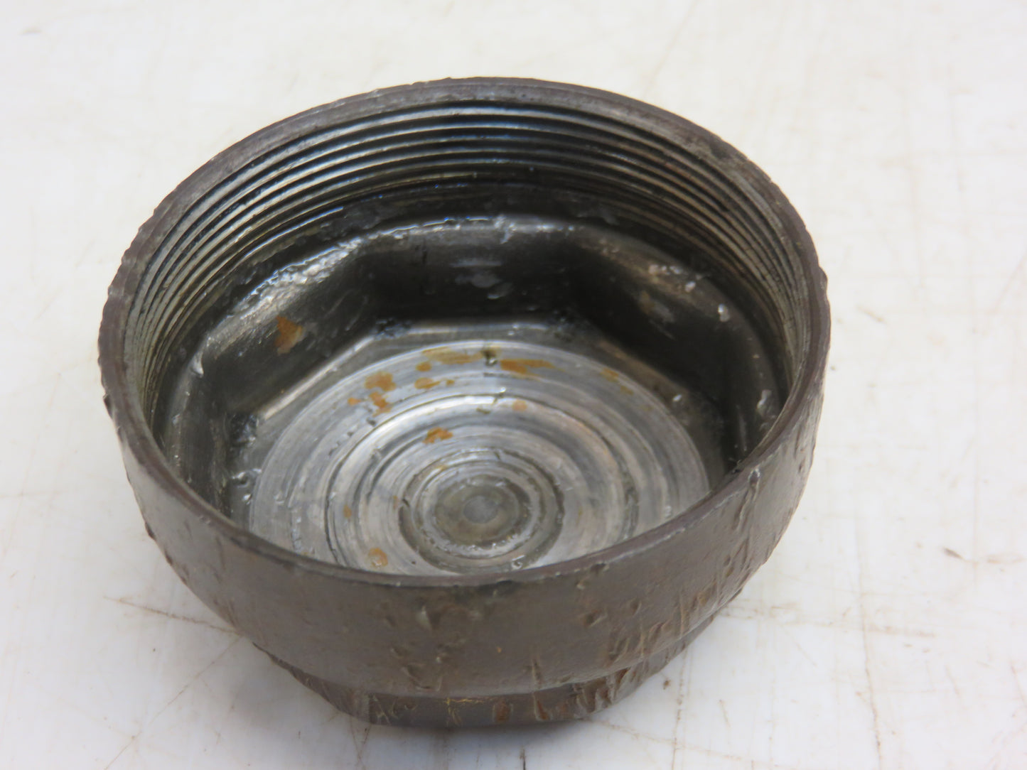 M825T John Deere Hub Cap For M, 40, 320, 420, 330, 430, 435, 2010