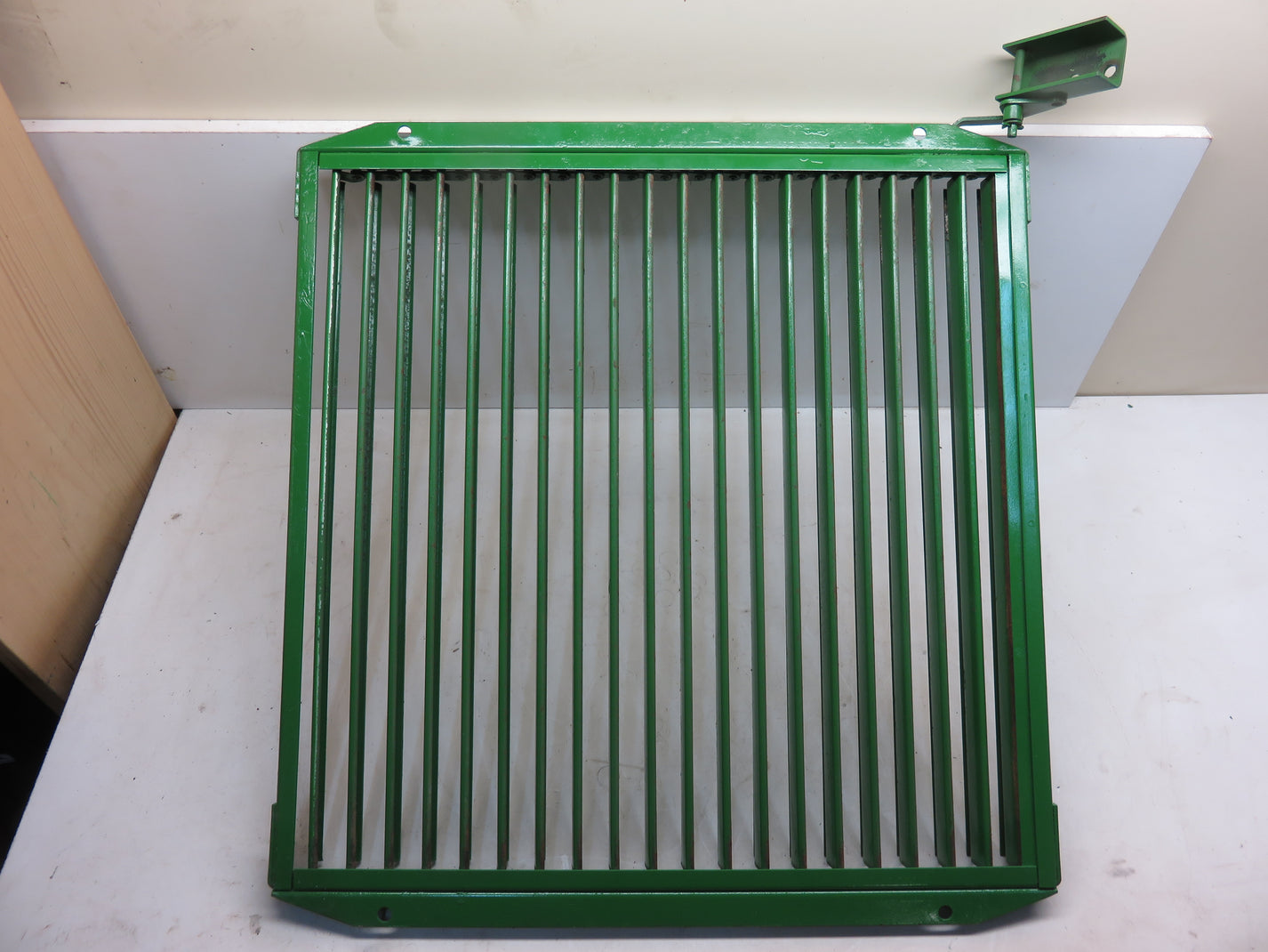 AR594R John Deere Shutter For R, 80, 820, 830 Vintage John Deere Parts