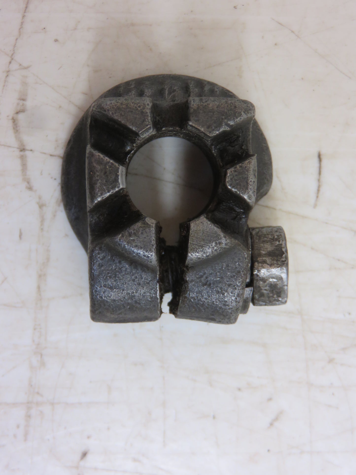 AH533R, H194R John Deere Spindle Nut For H