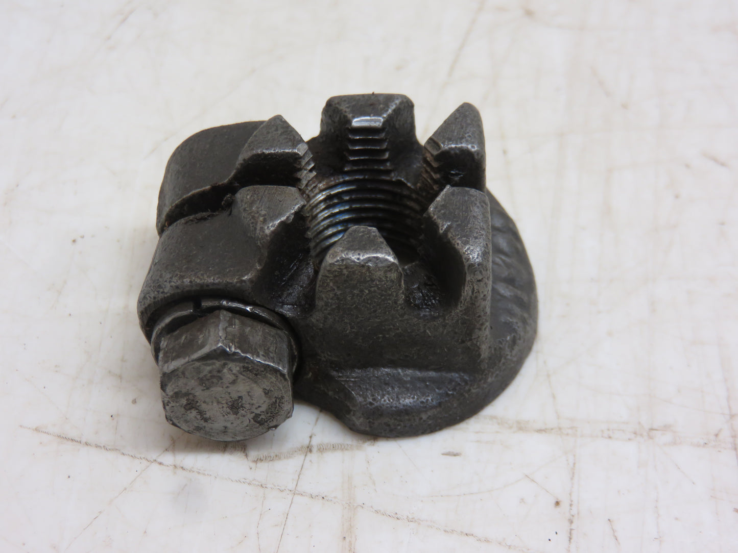 AH533R, H194R John Deere Spindle Nut For H