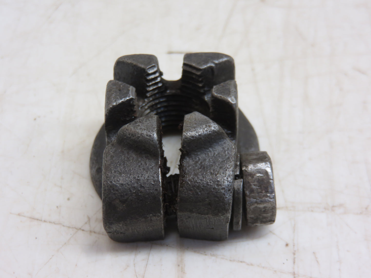 AH533R, H194R John Deere Spindle Nut For H