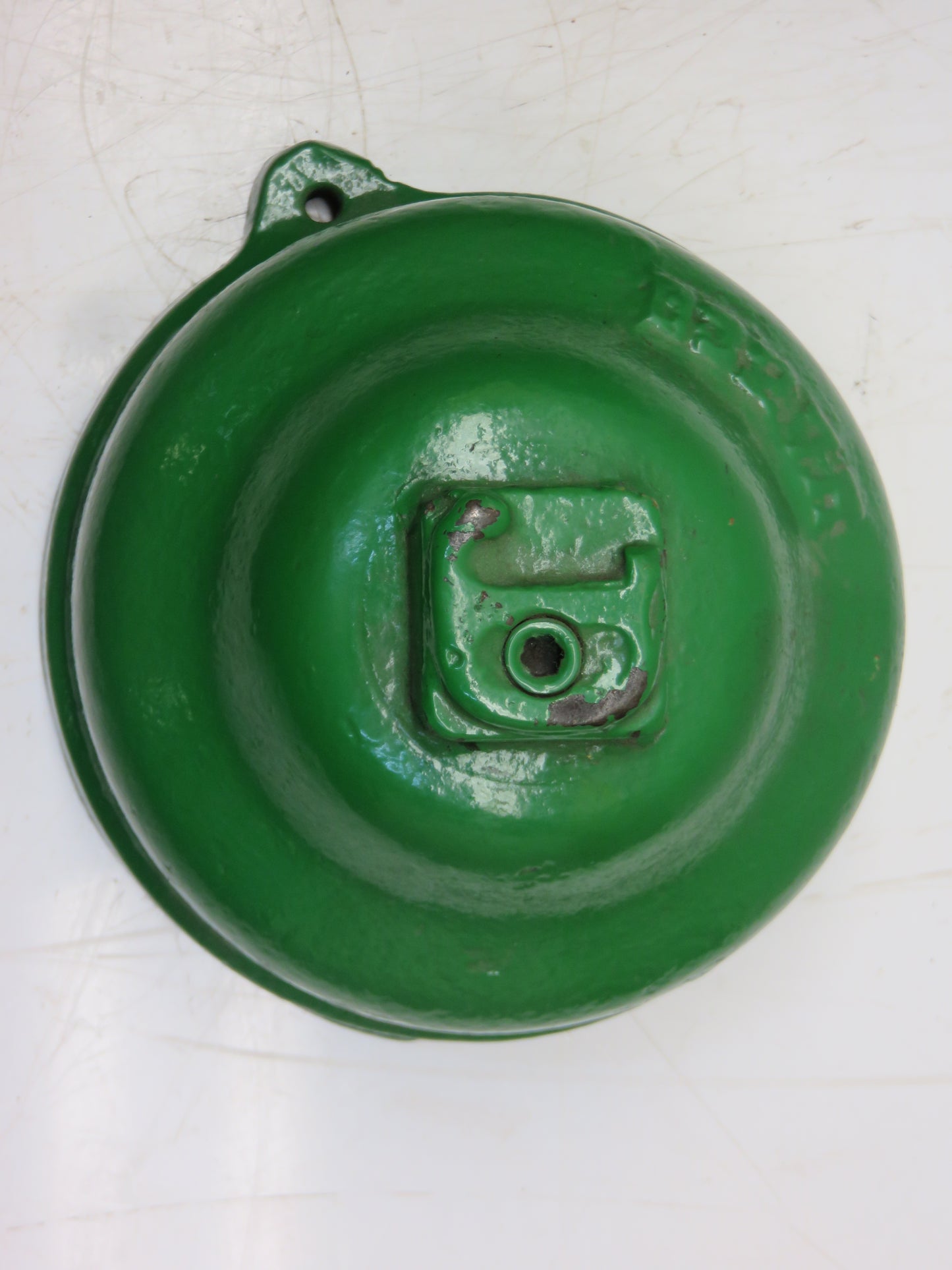 D327R John Deere Front Wheel Hub Cap For D
