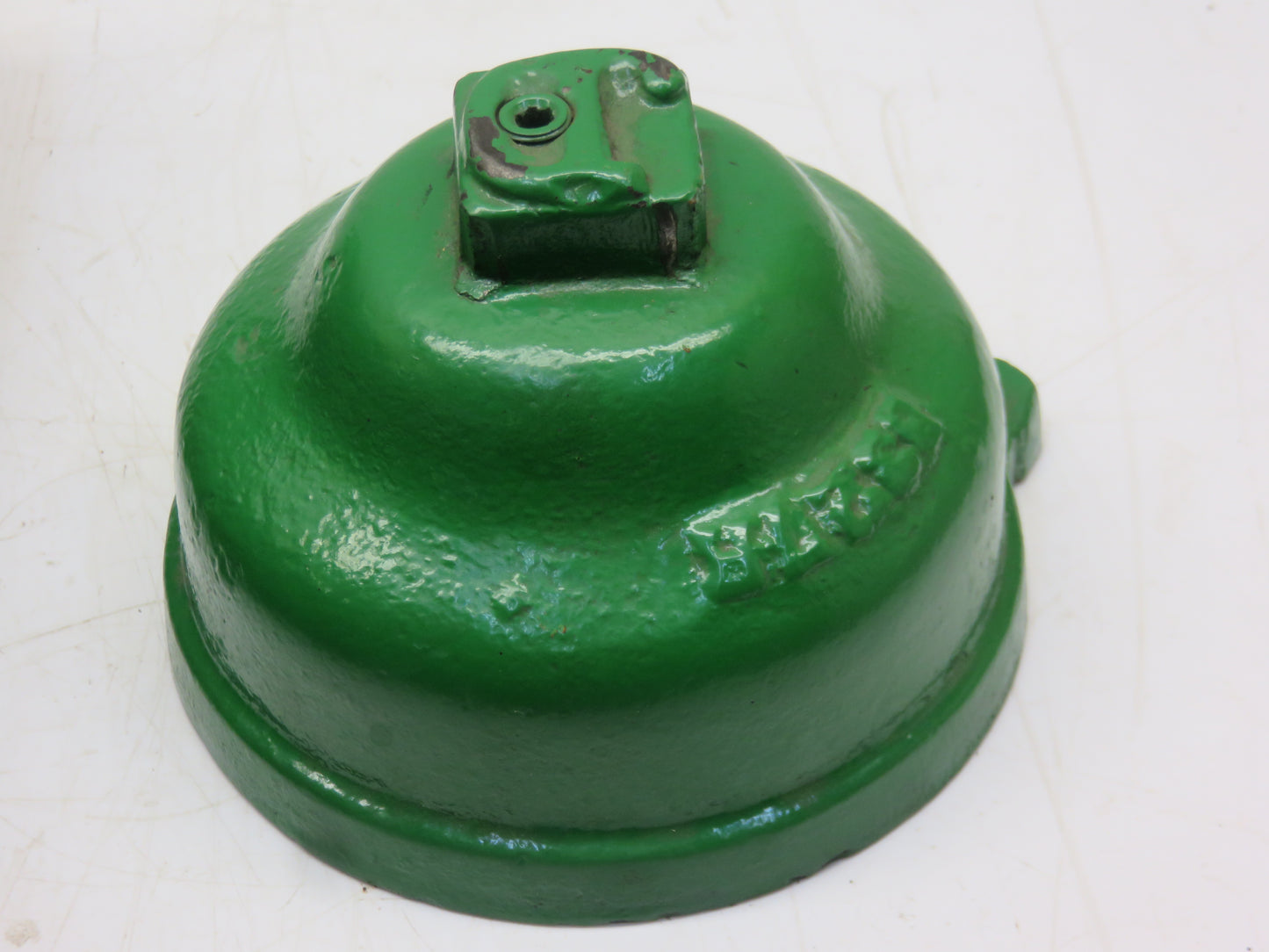 D327R John Deere Front Wheel Hub Cap For D