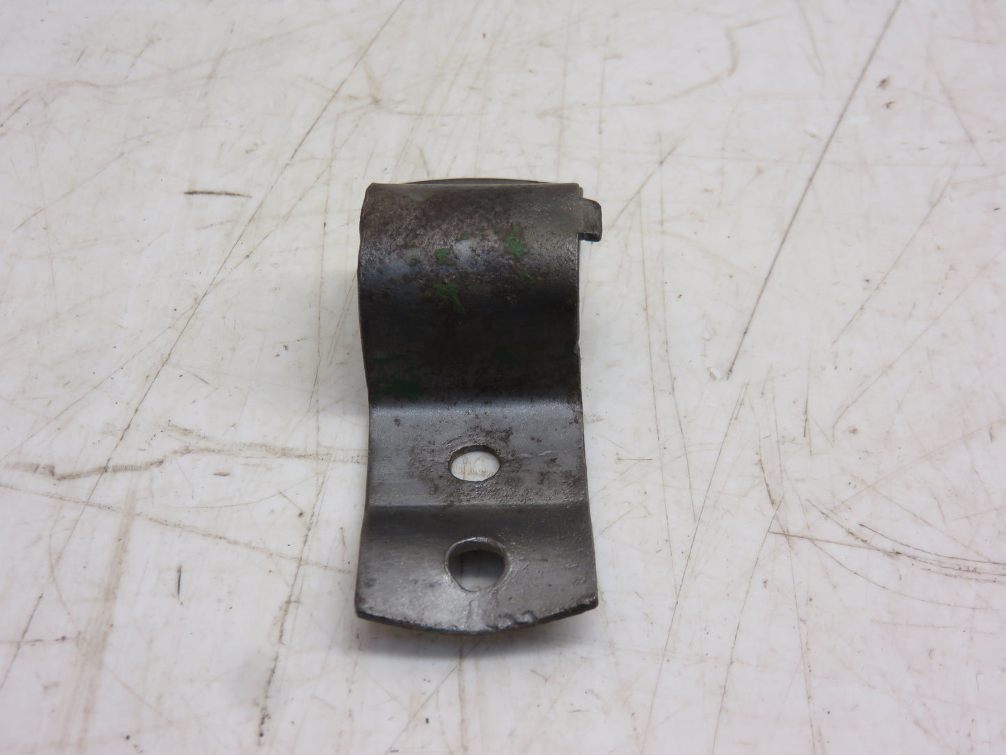 M2011T John Deere Clip For Left Inner Lift Arm For 40, 320, 330, 420, 430, 1010