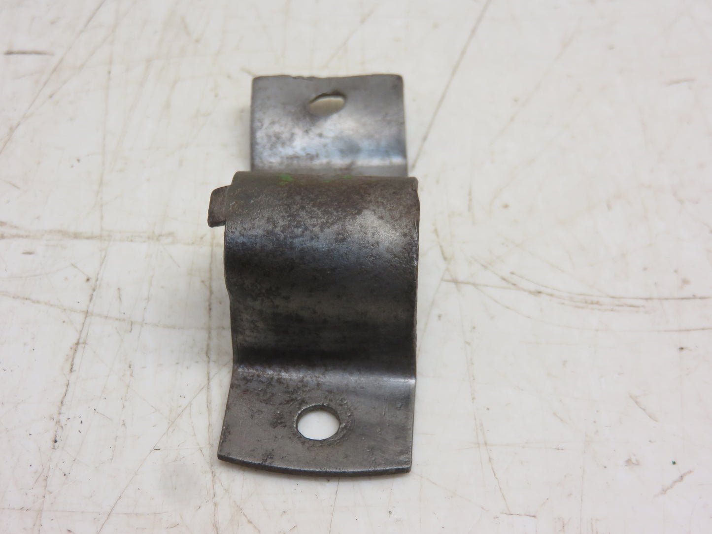 M2011T John Deere Clip For Left Inner Lift Arm For 40, 320, 330, 420, 430, 1010