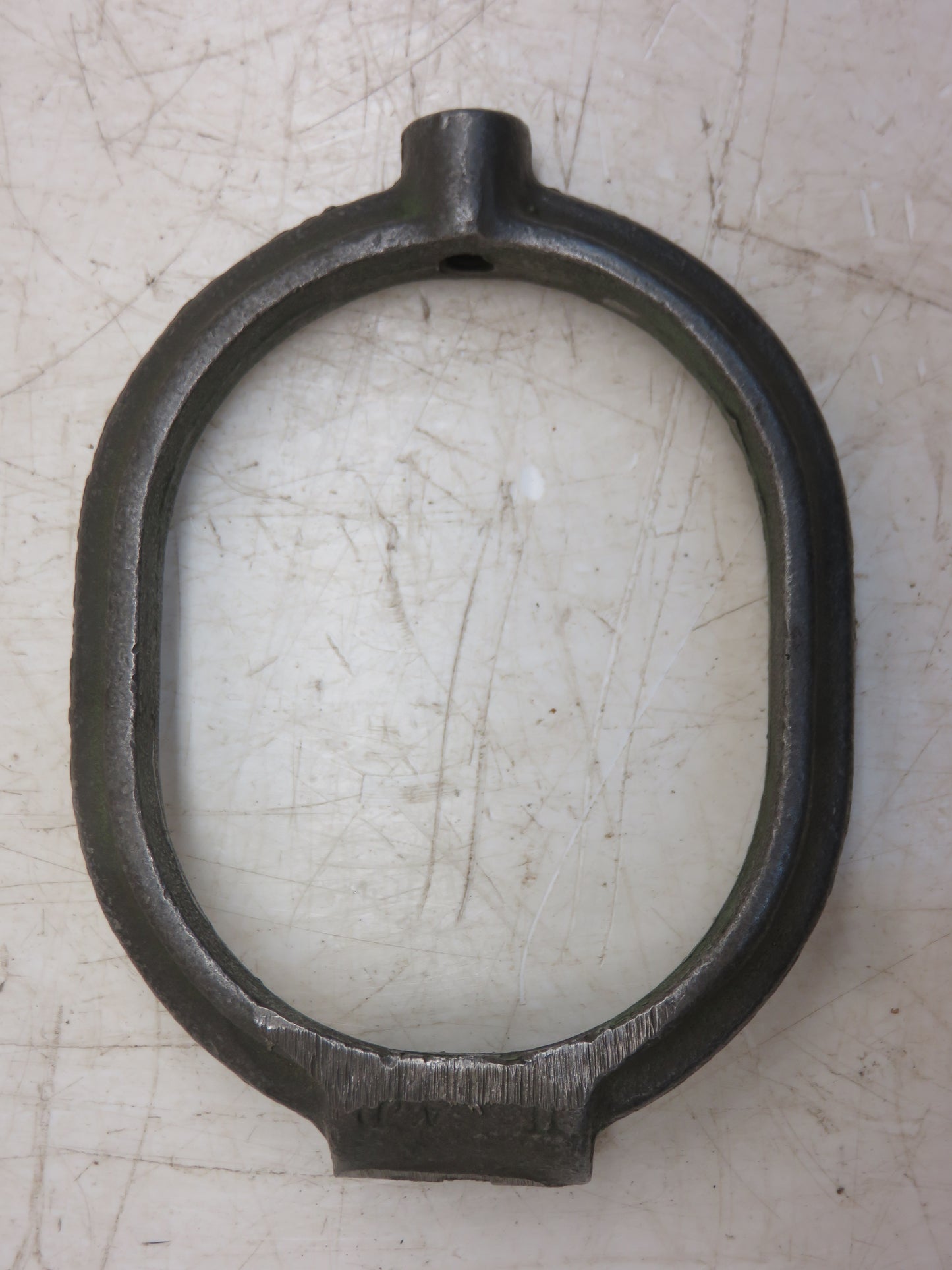 B2289R John Deere Starter Yoke For B, 50, 520