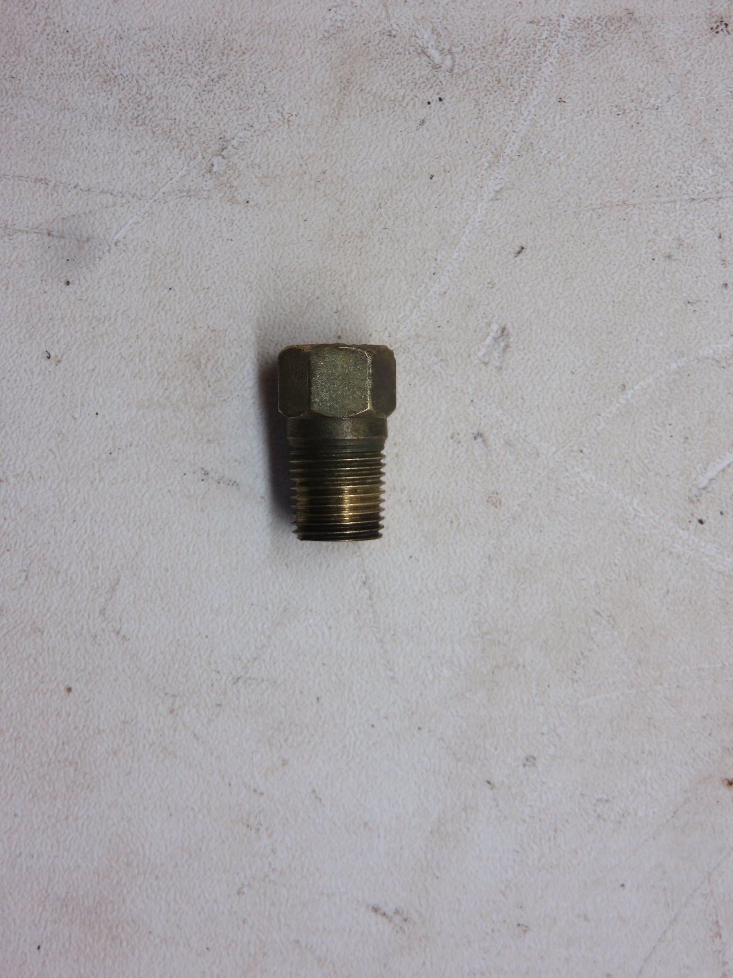 AM235T John Deere Oil Line Connector For M, 40, 320, 420, 330, 430, 2010