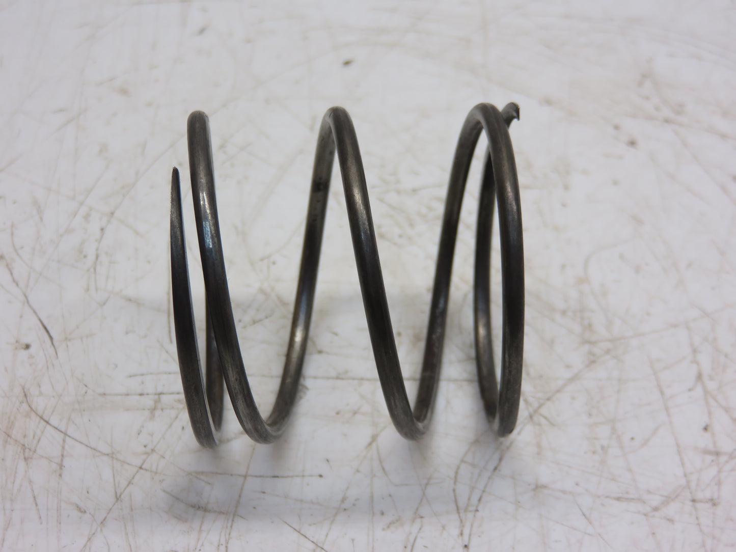 C1529R John Deere Front Fan Bearing Spring For GP, GPWT