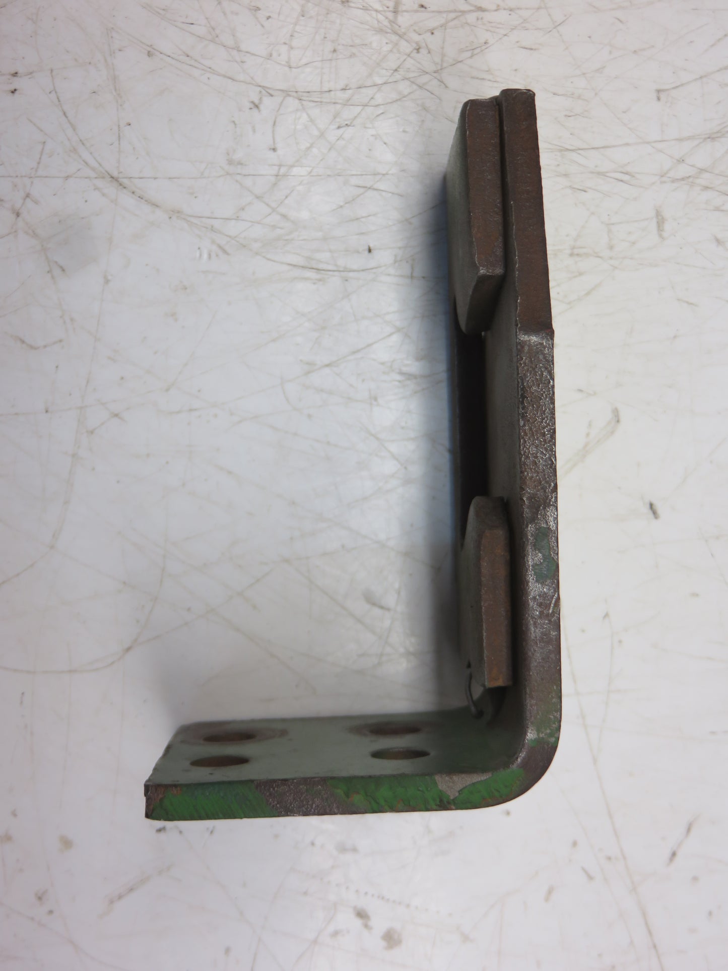 AR32502, AR26471 John Deere Left Front Battery Box Support Bracket For 4010, 4020