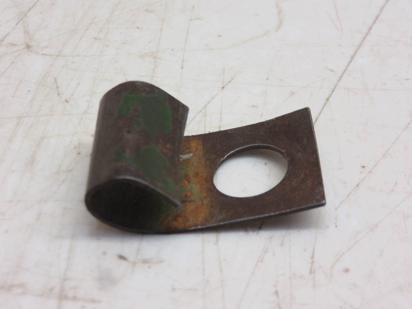 A5172R John Deere Clip For 50, 60, 520, 620, 630, 830, 2510, 3010, 4010, 3020, 4000, 4020, 4320