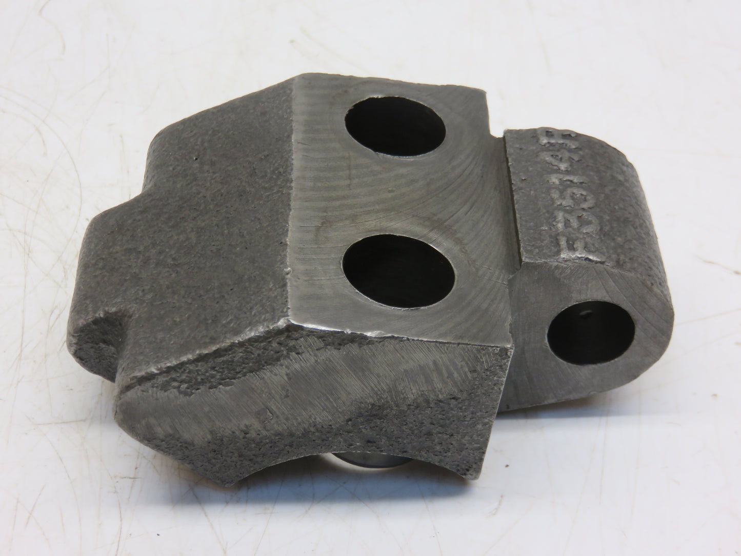 AF3713R, F3514R John Deere Steering Vane Bracket For 520, 620, 720, 530, 630, 730